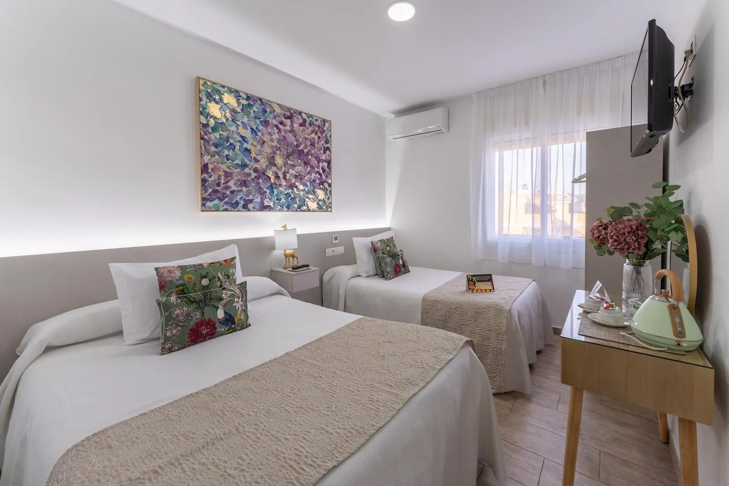 Urban Rooms B&R Málaga España