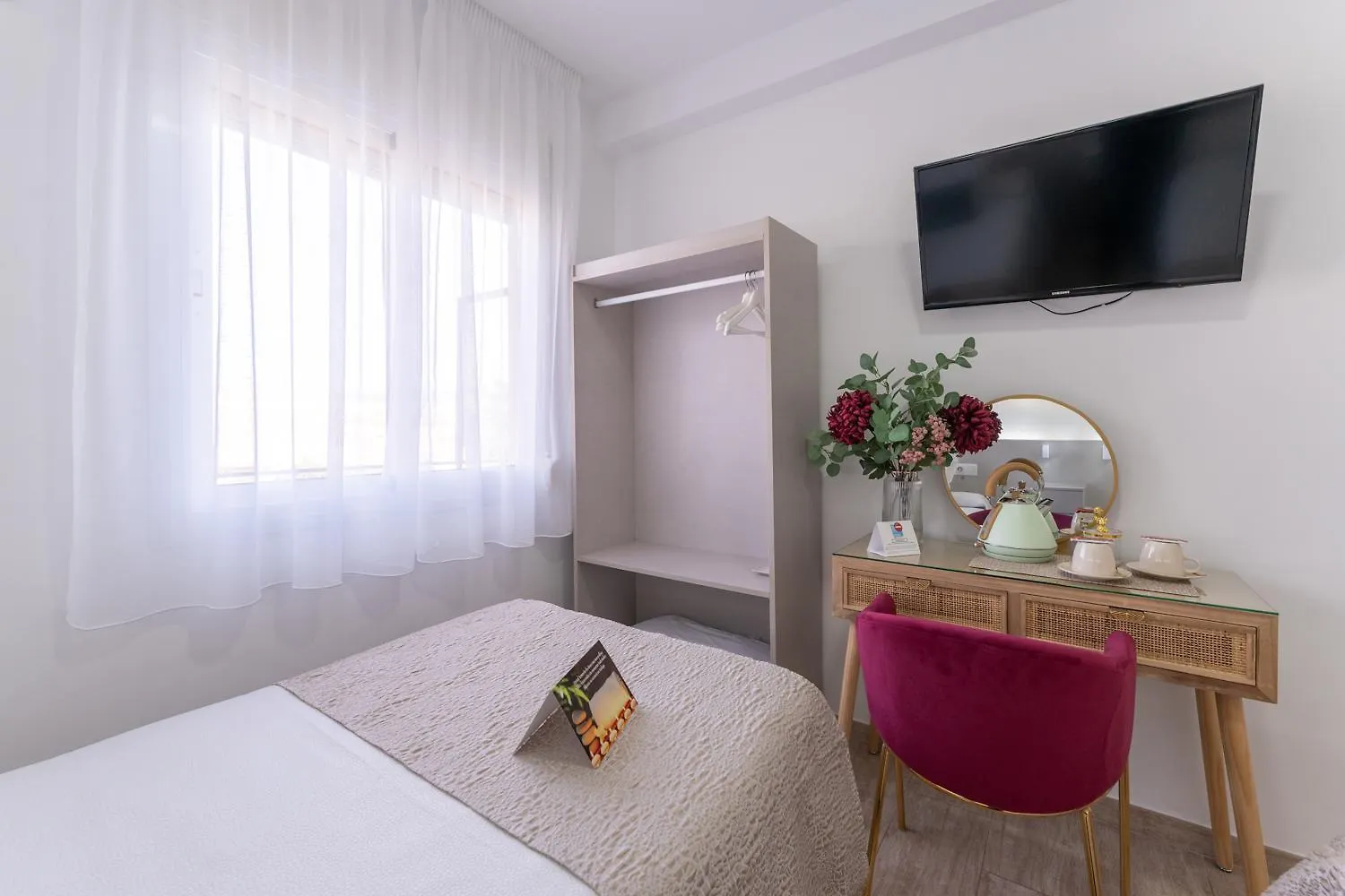 Urban Rooms B&R Málaga Gasthuis